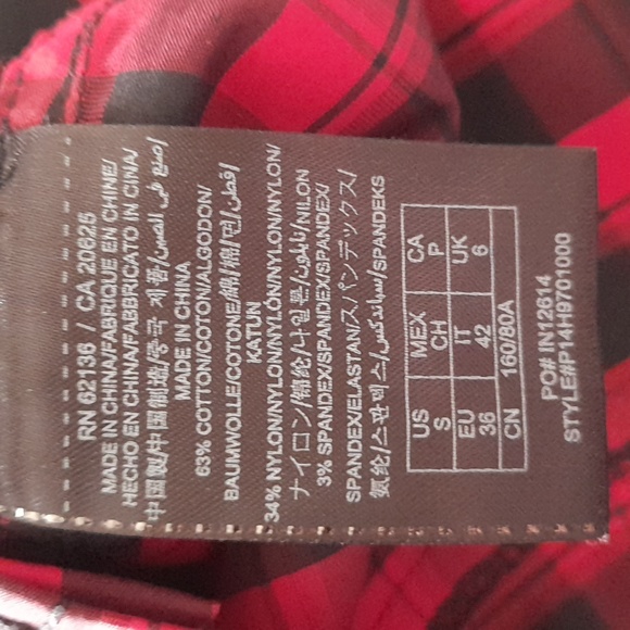 Guess by Marciano Red Plaid Button Down - Picture 5 of 5